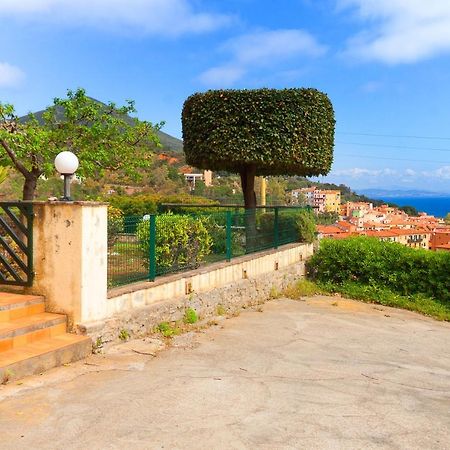 Appartamenti La Panoramica Rio Marina Kültér fotó